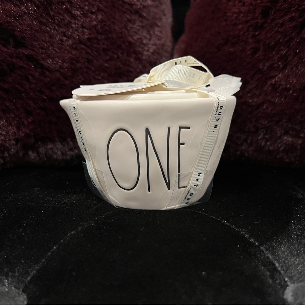 Rae Dunn measuring cups